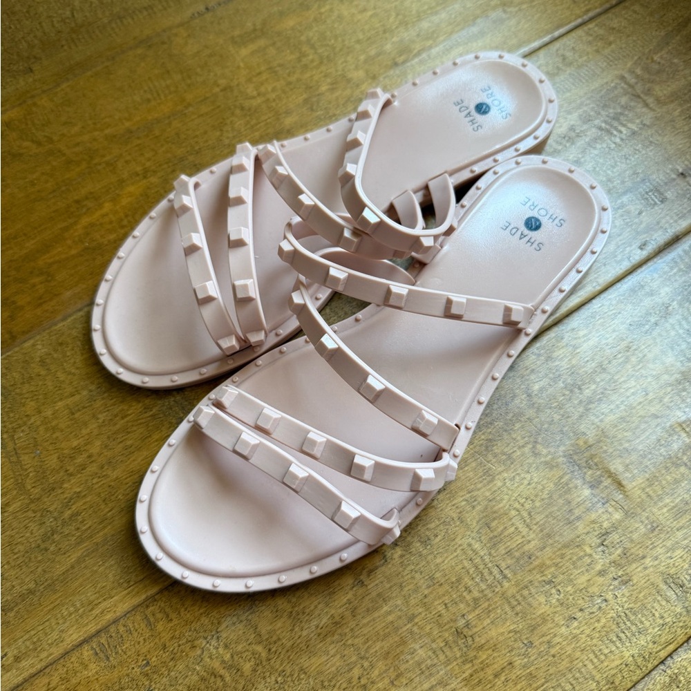 Shade & Shore Pink Studded Women's Sandals
